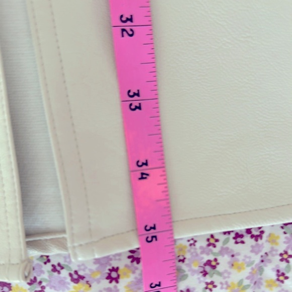 WAYF 5 Pocket Midi Skirt in Premium Vegan Leather, size L - Picture 6 of 8